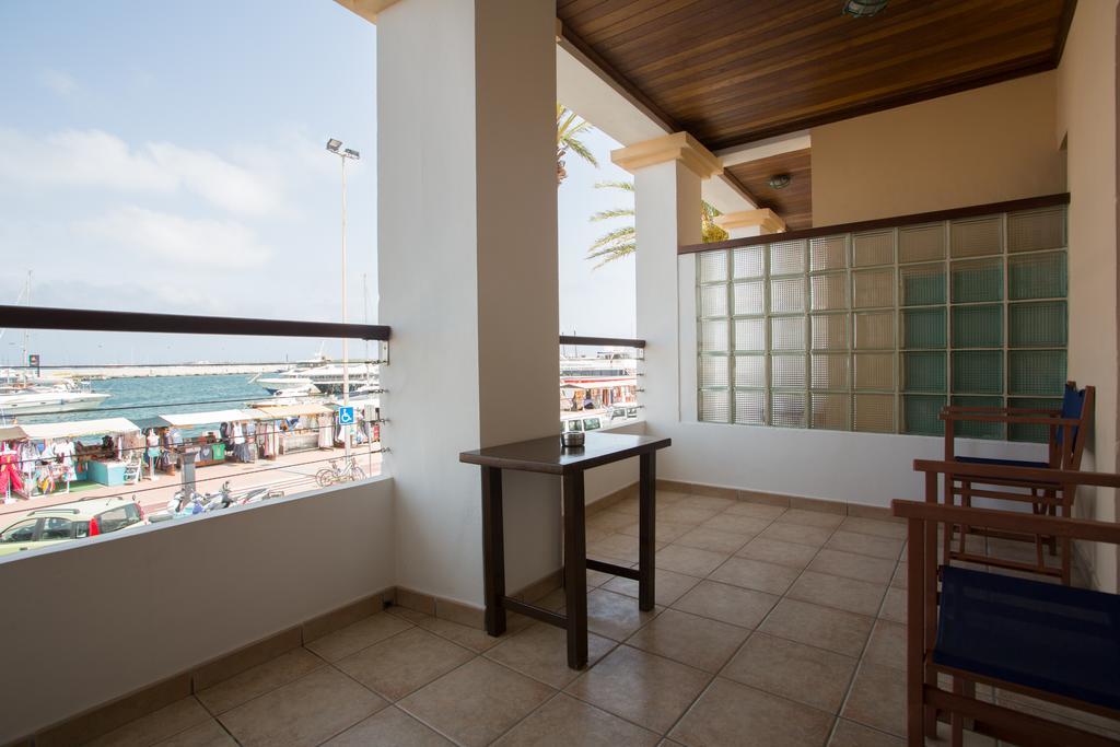 Hotel Bahía La Savina  Exterior foto
